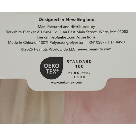 Peanuts Snoopy Full/Queen Plush Blanket 90"x90" Berkshire Pink With Bow Pattern - Picture 6 of 8